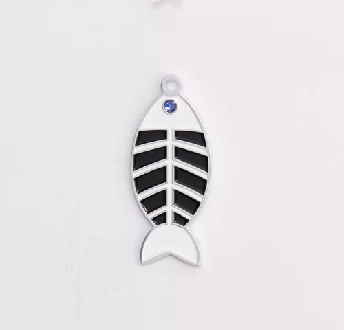 Swarovski Fish Bones Cat Tag